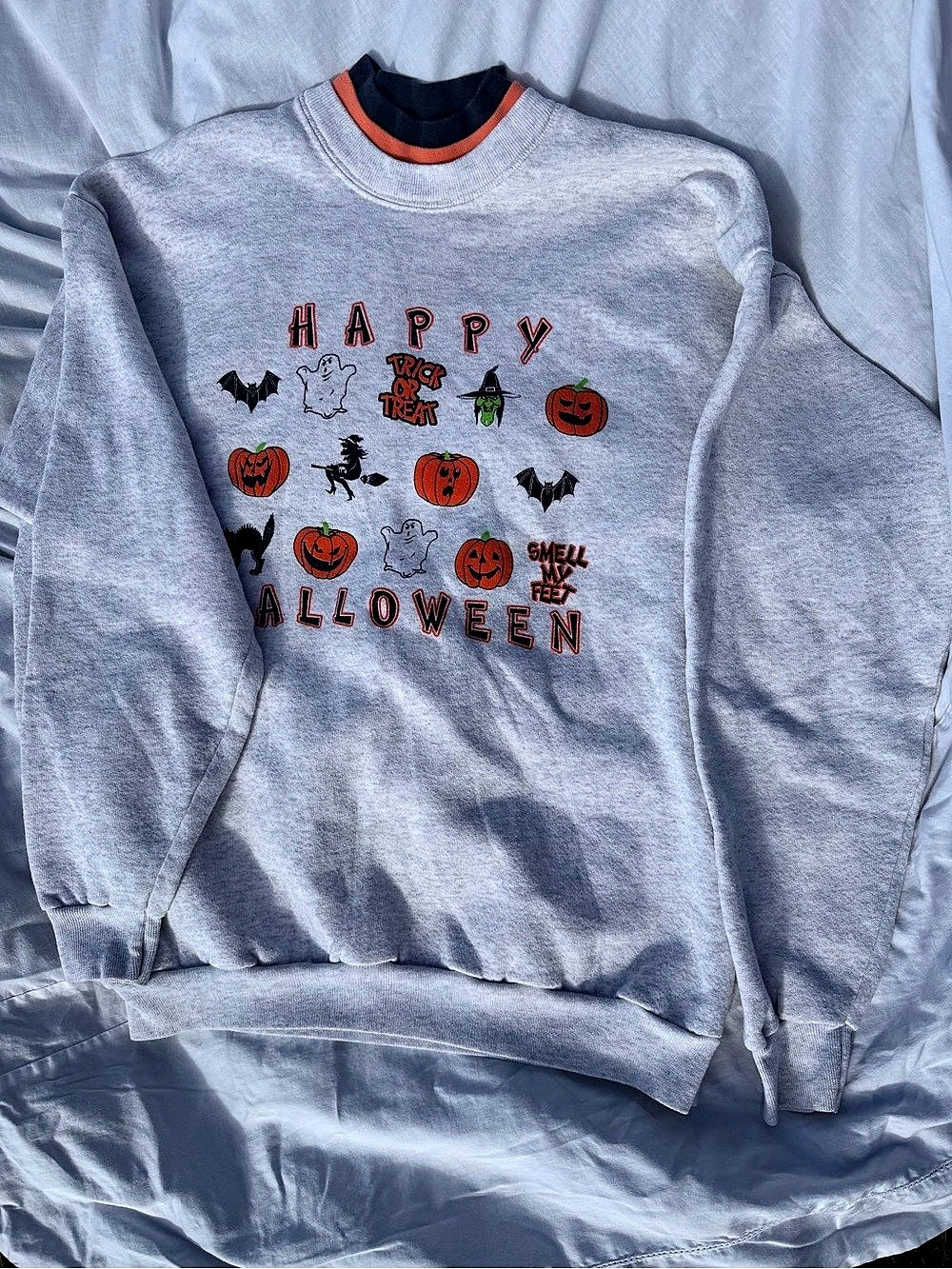 Vintage Lee Halloween Graphic Sweatshirt
